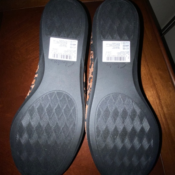 CLARKS LEOPARD PRINT KNIT BALLET FLAT 8W. CLOUDSTEPPER - Picture 3 of 10